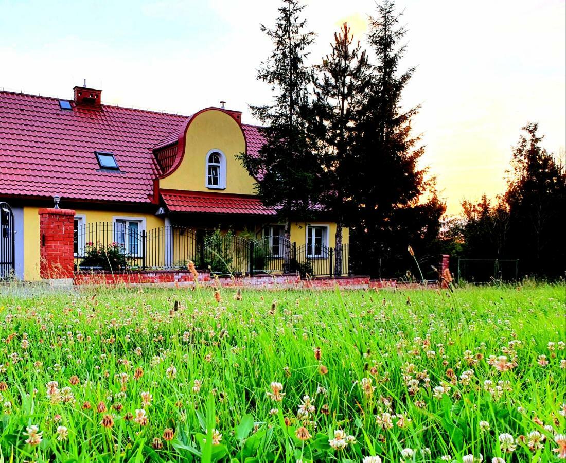 Big Yellow House Gorki Wielkie 외부 사진